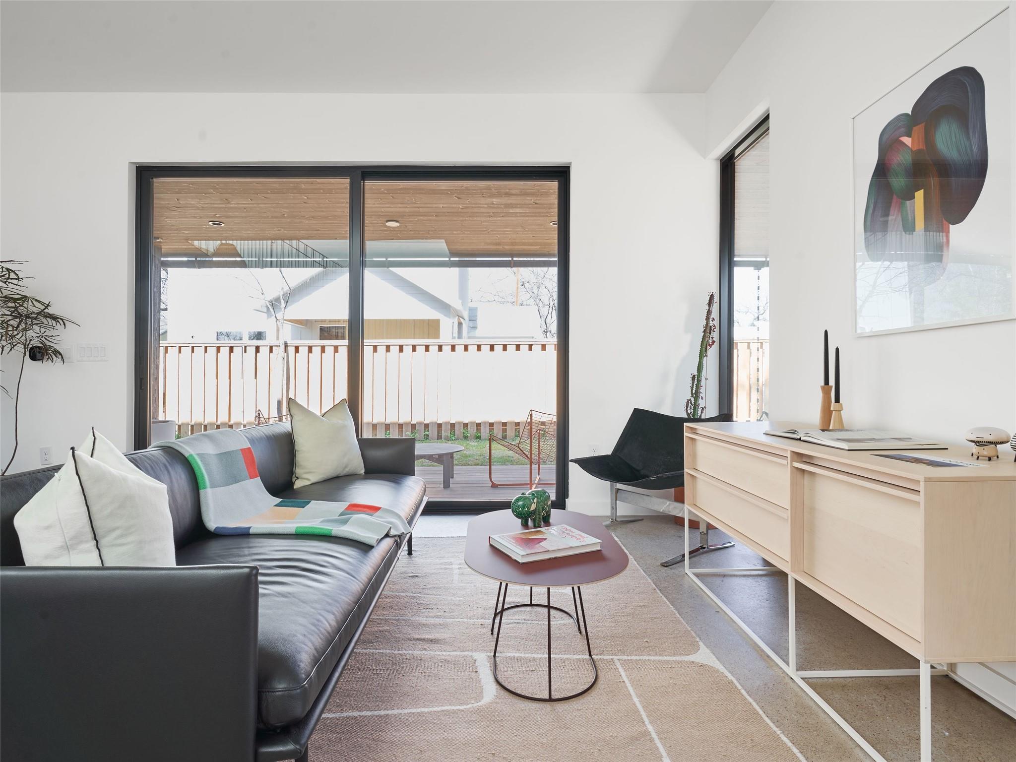 1000 Gullett St # 2, Austin, TX 78702