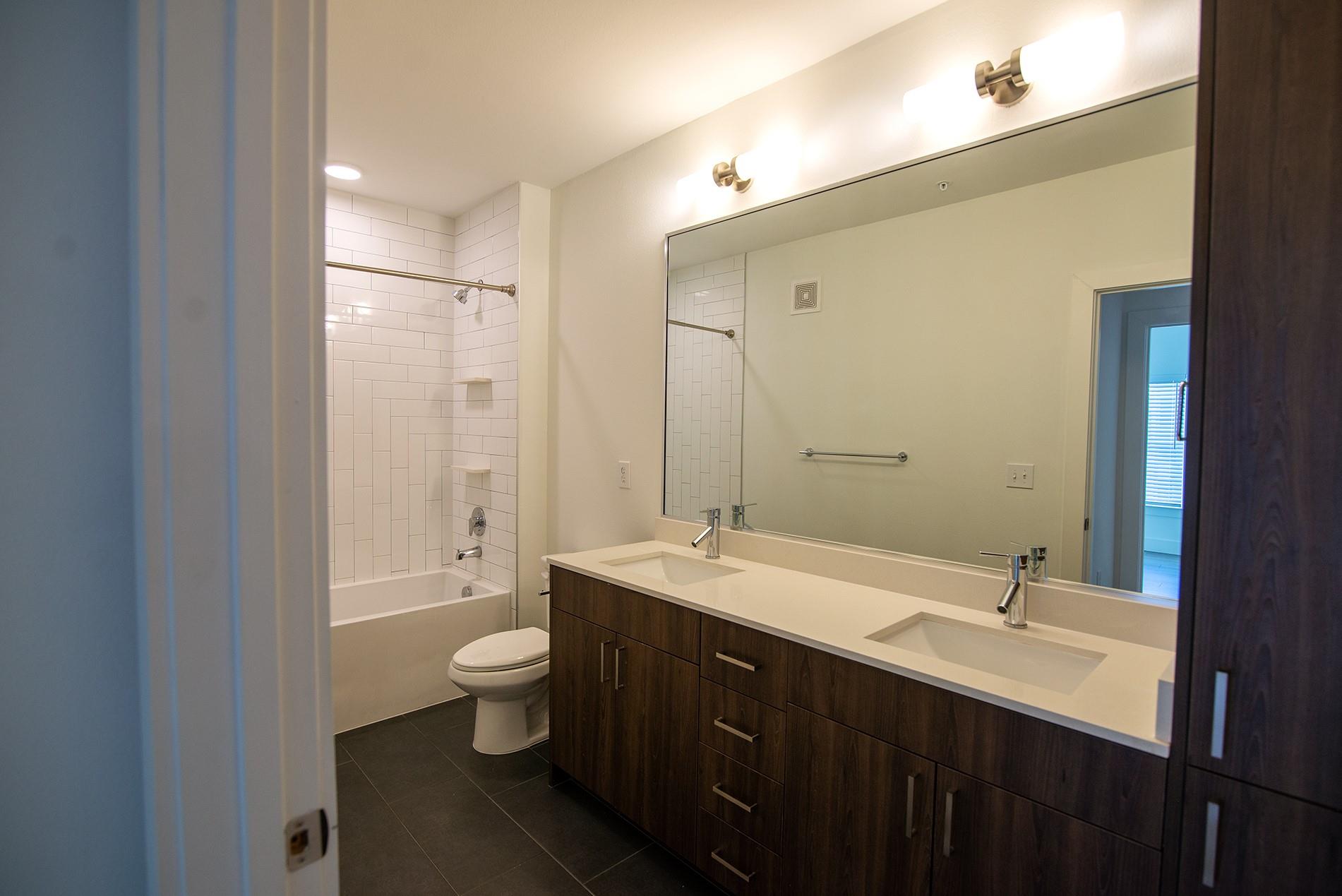 2213 Poquito St # 313, Austin, TX 78722