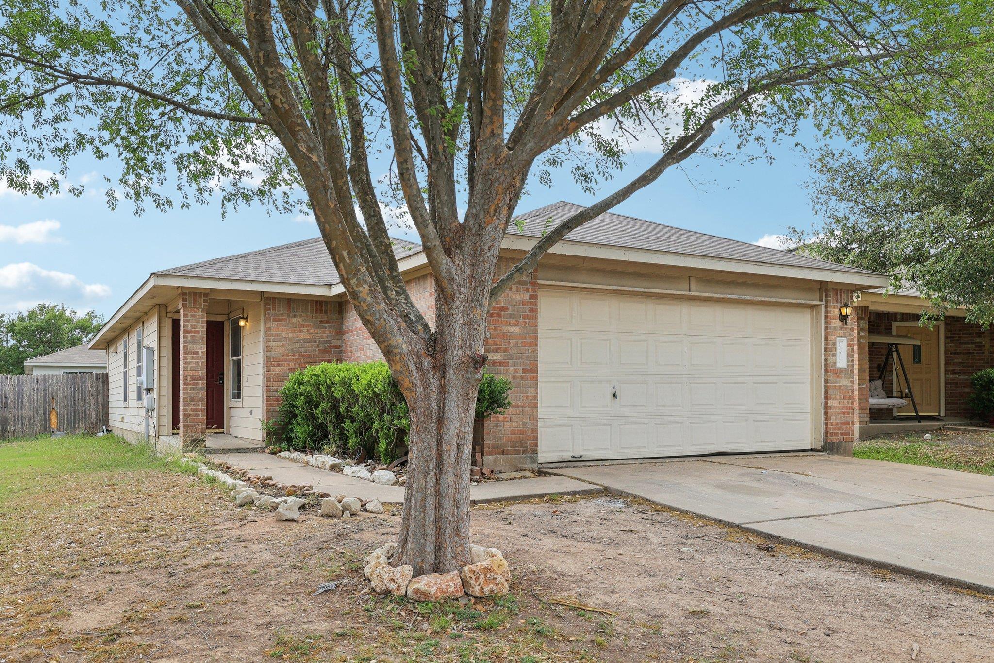 12617 Campana Dr, Del Valle, TX 78617