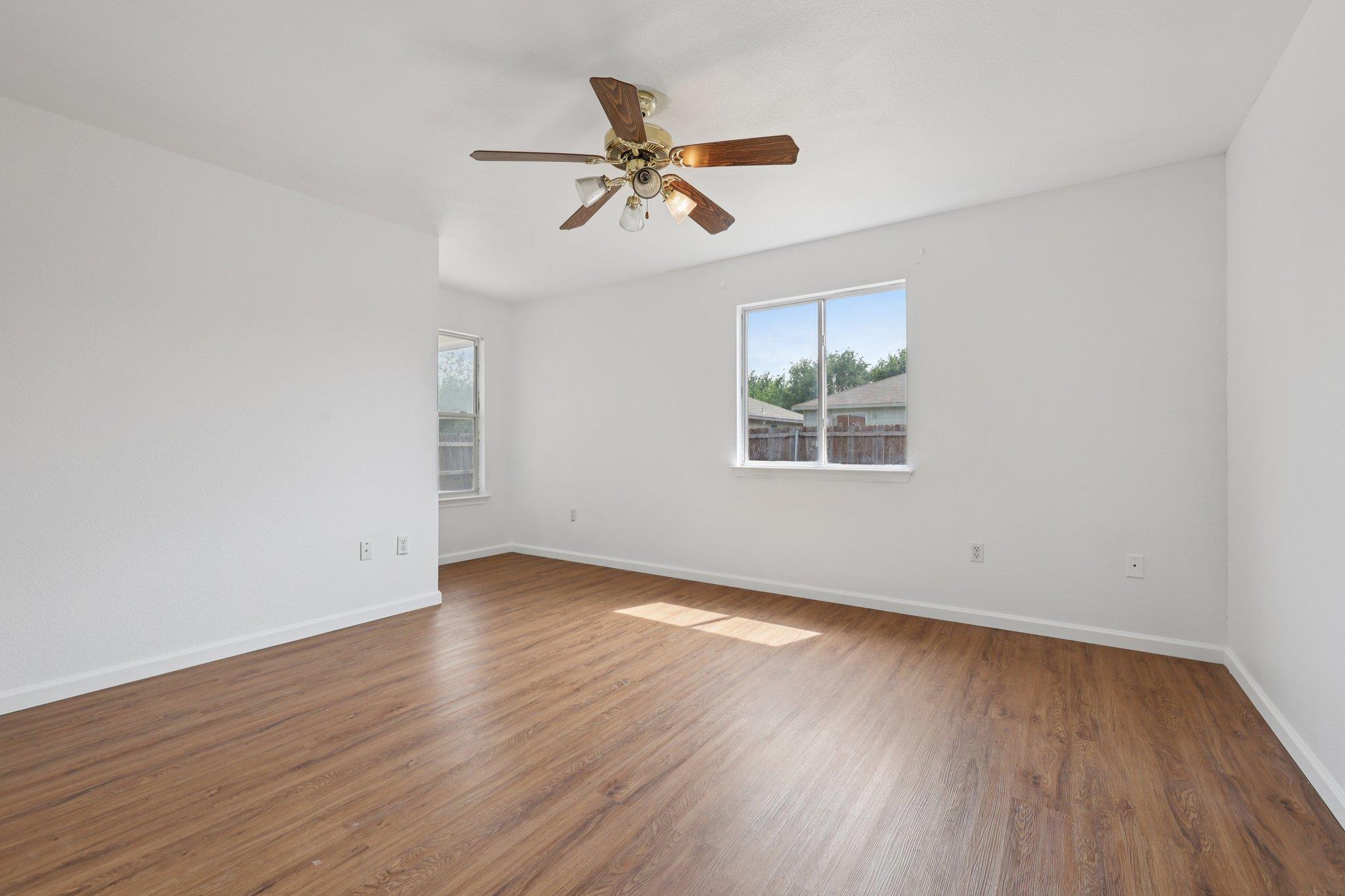 12617 Campana Dr, Del Valle, TX 78617