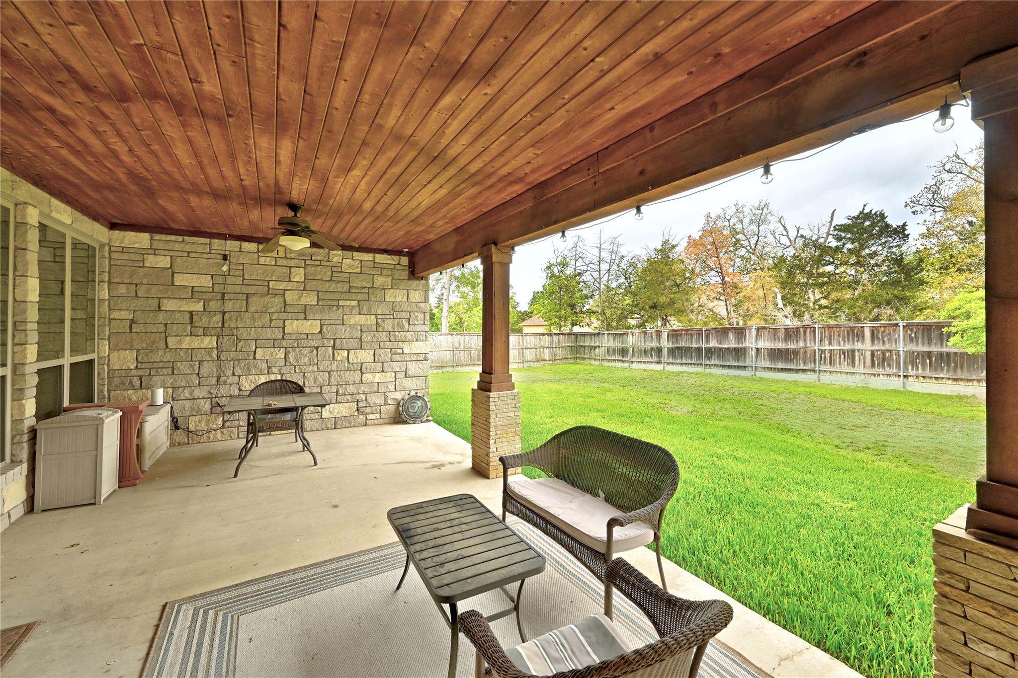 140 Winchester Rd, Bastrop, TX 78602