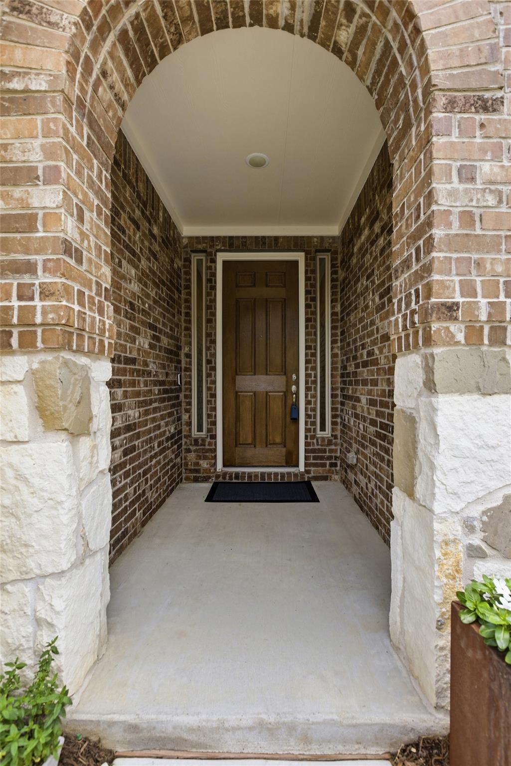 2236 McClendon Trl, Leander, TX 78641
