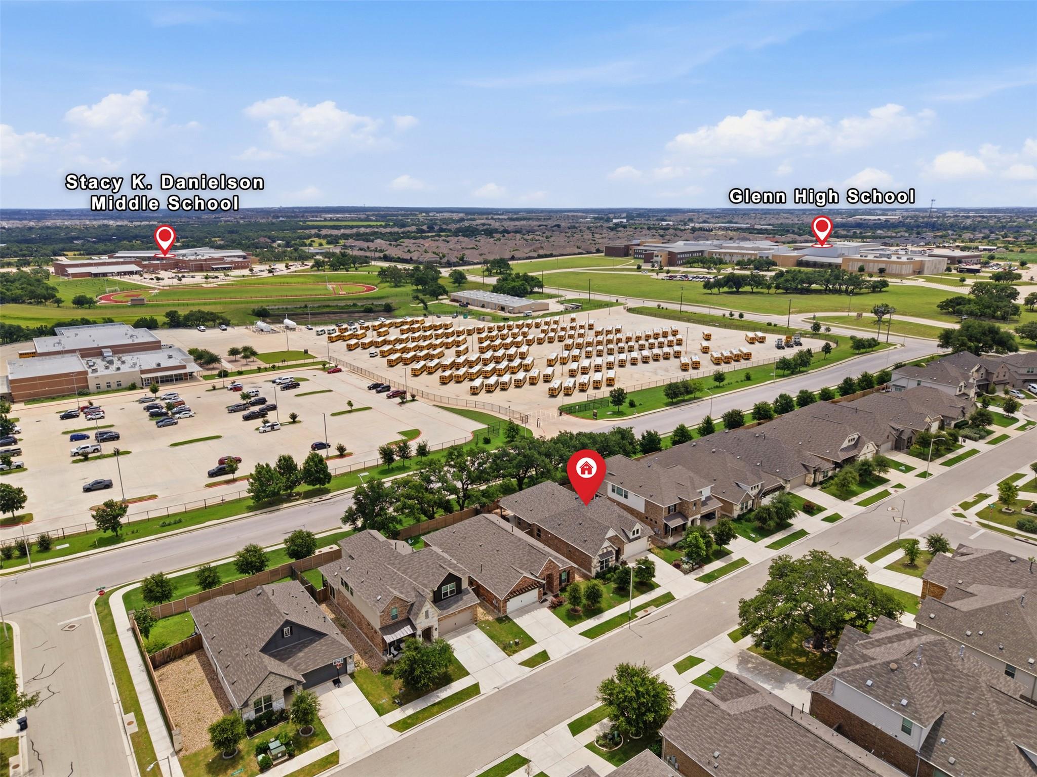 2236 McClendon Trl, Leander, TX 78641