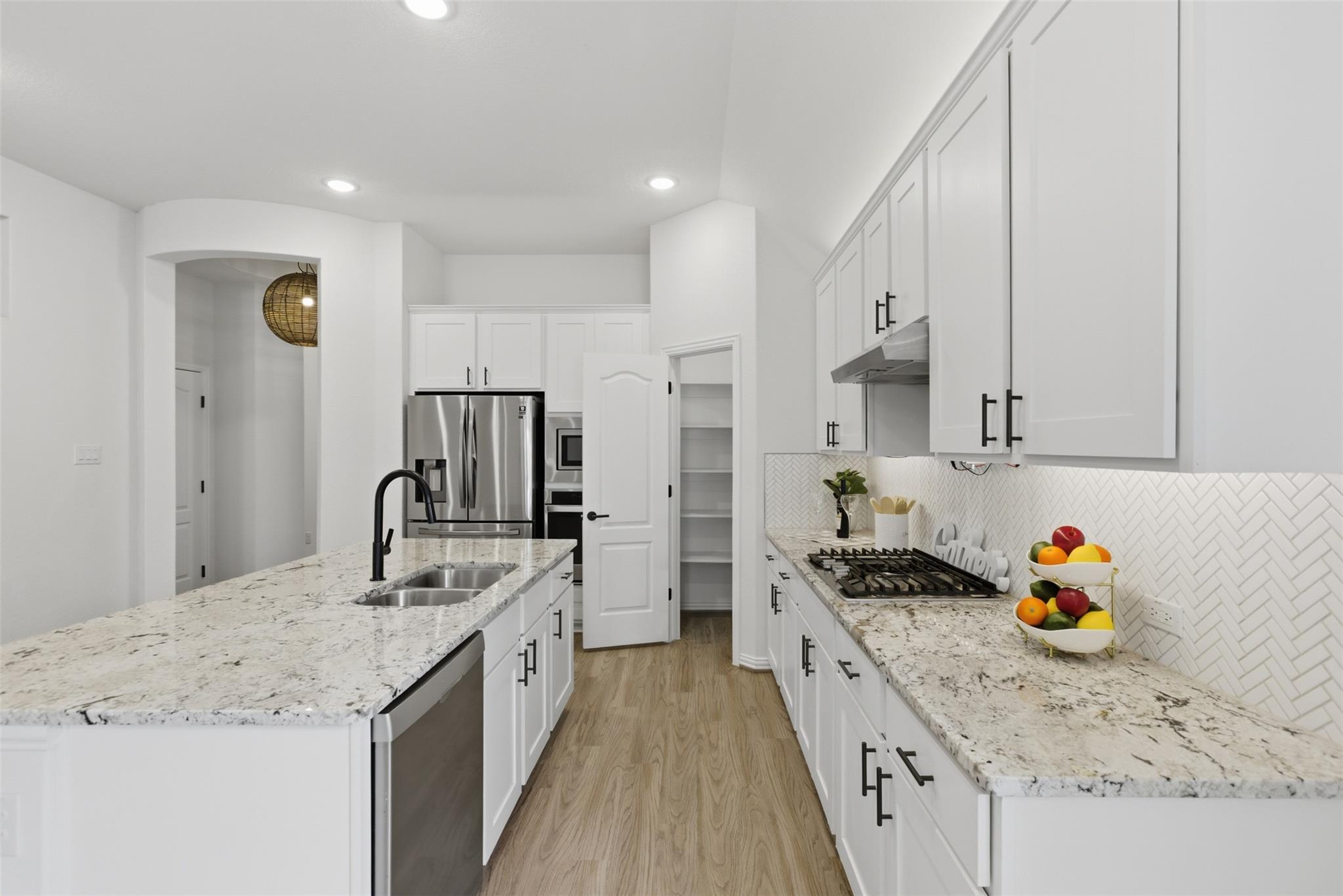 2236 McClendon Trl, Leander, TX 78641