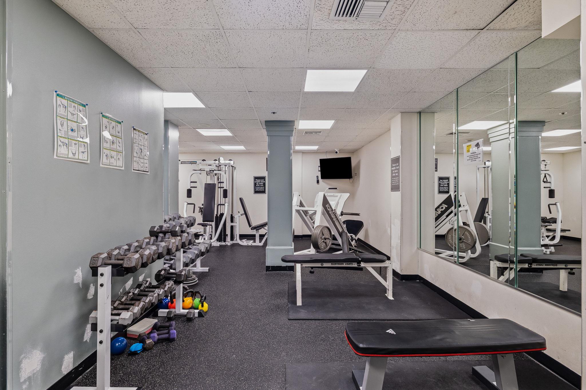 40 N Interstate 35 Highway N # 1B3, Austin, TX 78701