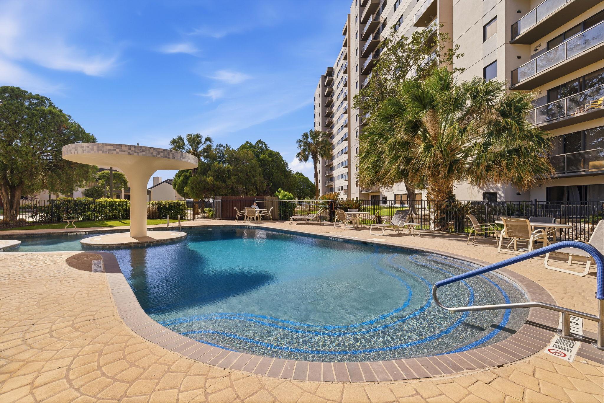 40 N Interstate 35 Highway N # 1B3, Austin, TX 78701