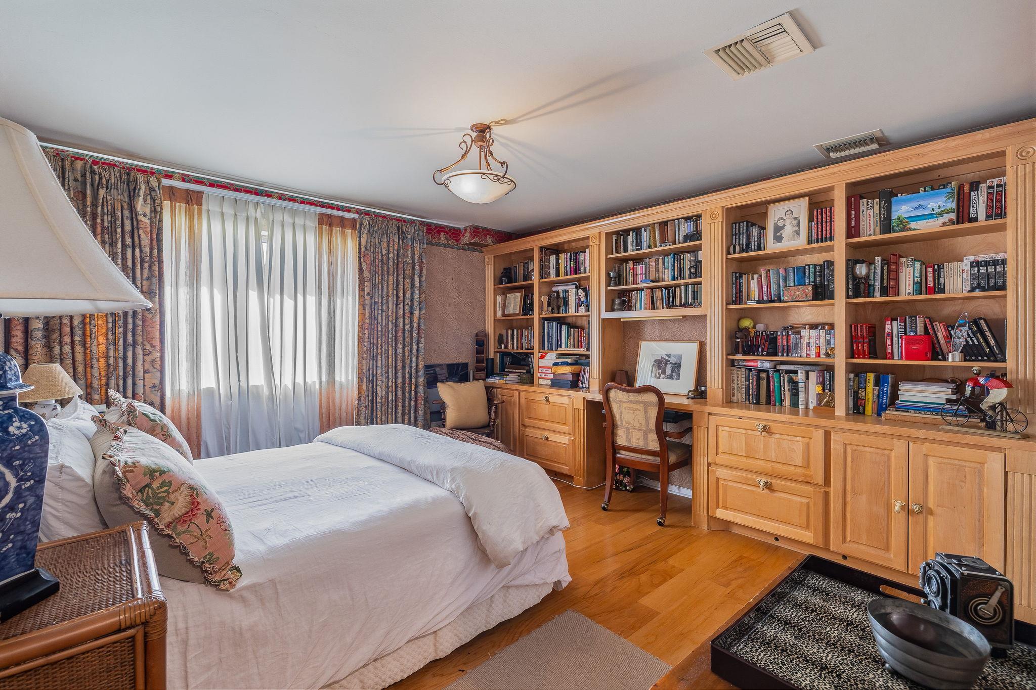 40 N Interstate 35 Highway N # 1B3, Austin, TX 78701