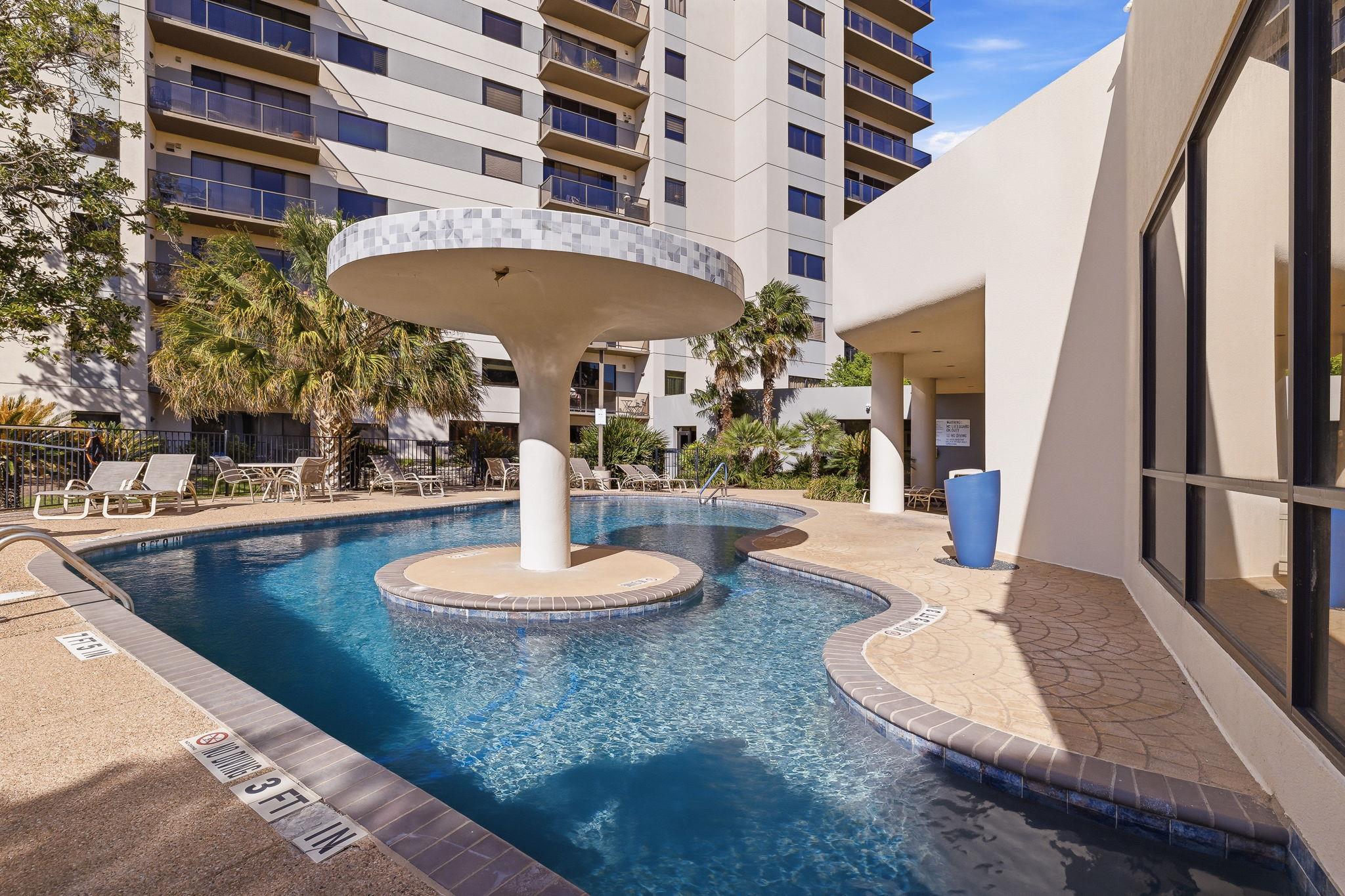 40 N Interstate 35 Highway N # 1B3, Austin, TX 78701