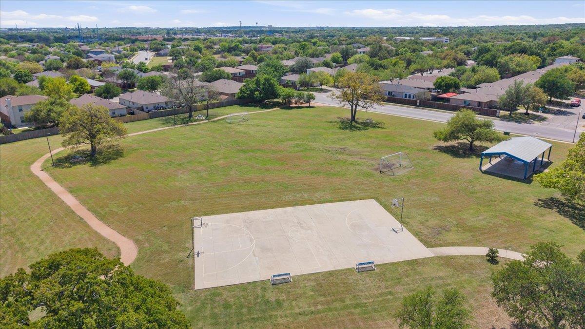 1801 Brentwood Dr, Leander, TX 78641