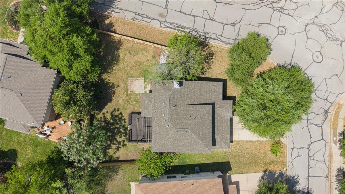 1801 Brentwood Dr, Leander, TX 78641