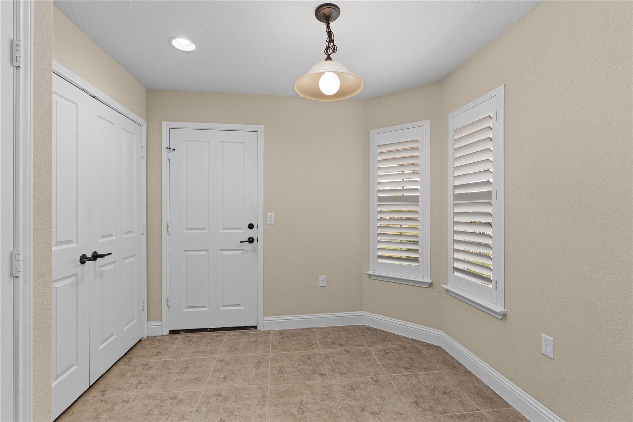 820 Salado Creek Ln, Georgetown, TX 78633