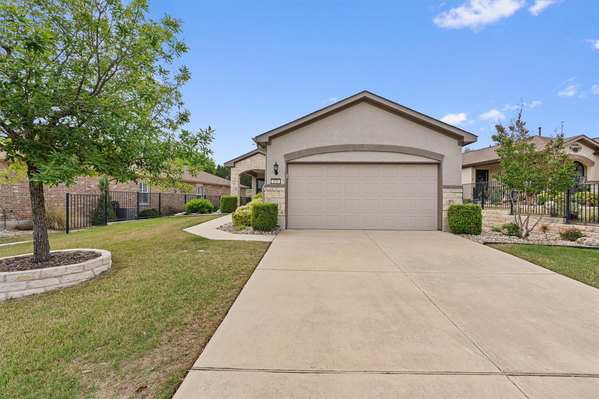 820 Salado Creek Ln, Georgetown, TX 78633