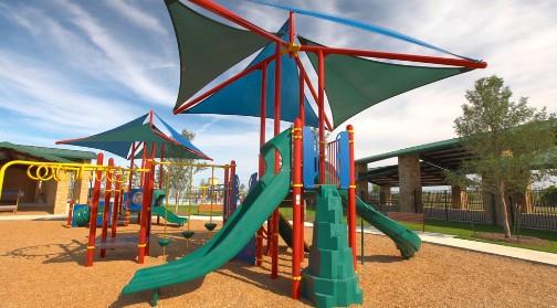 135 Mad Pupper Dr, Buda, TX 78610