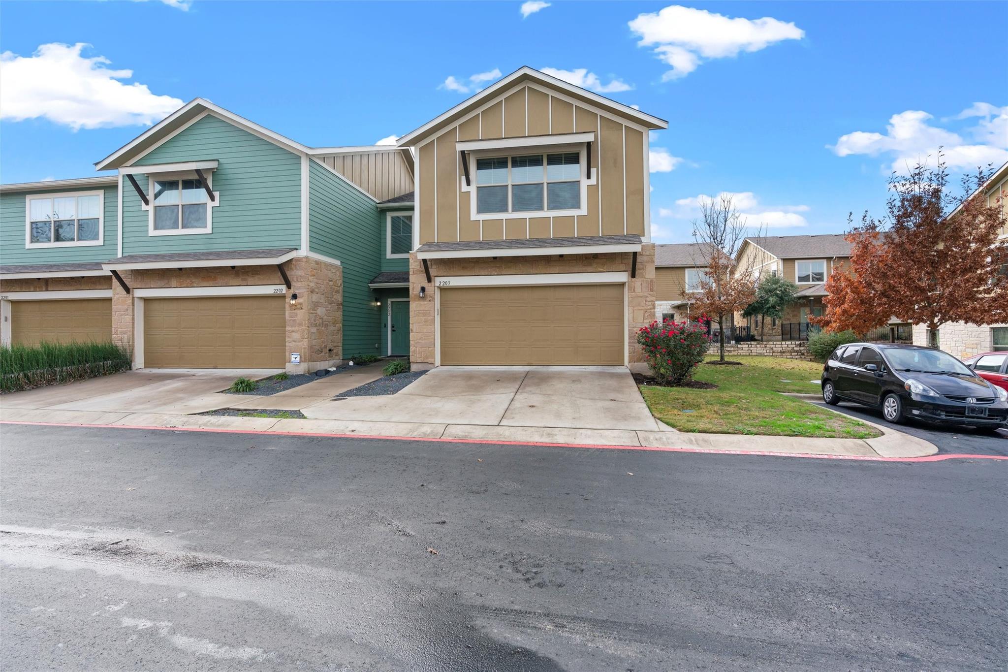 516 E Slaughter Ln # 2203, Austin, TX 78744