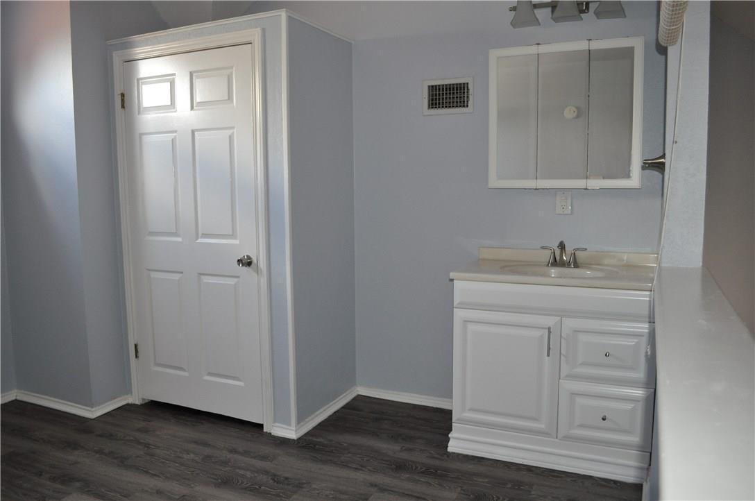 706 W 22nd St W # 305, Austin, TX 78705