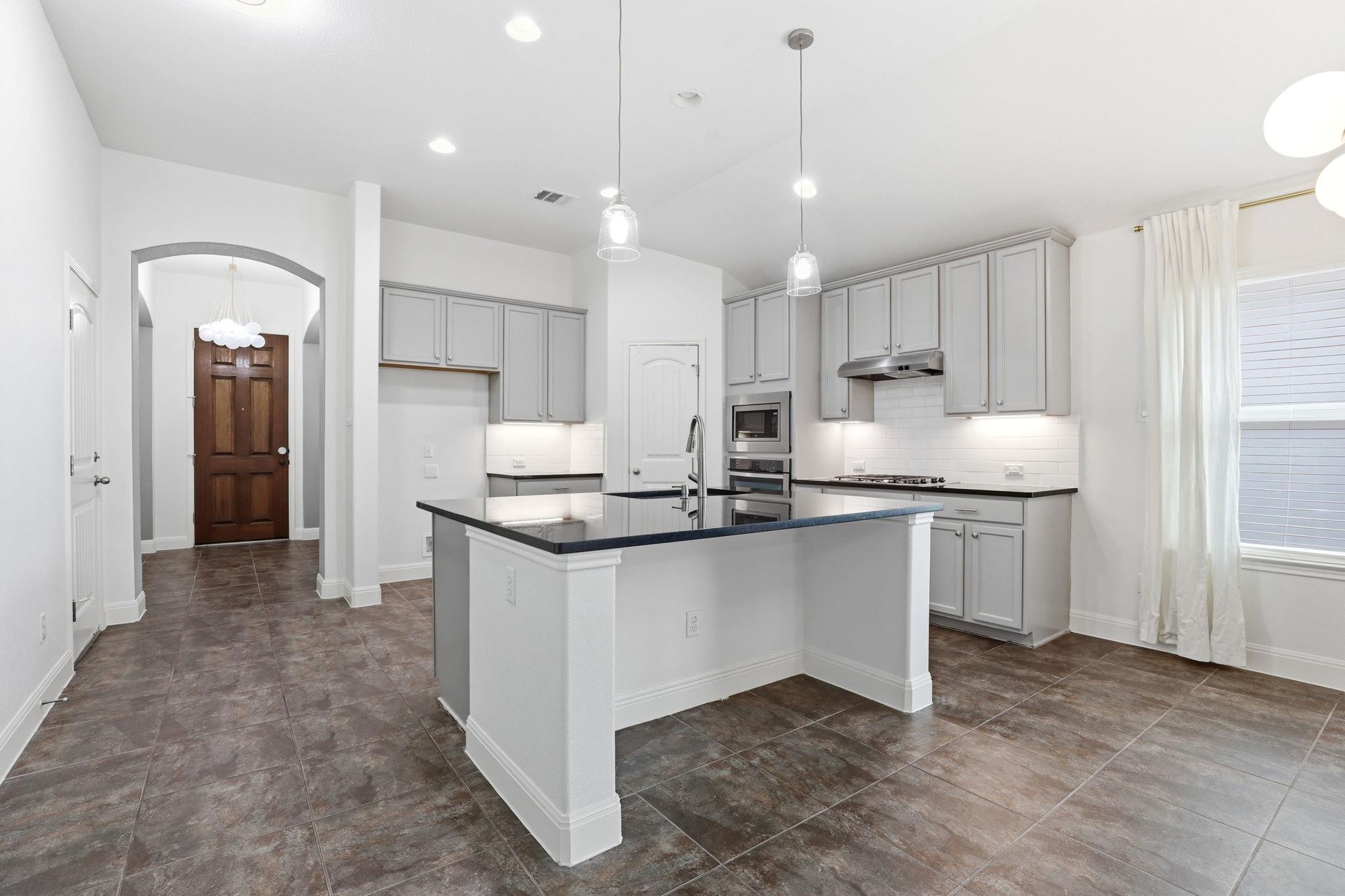 152 Stone View Trl, Austin, TX 78737