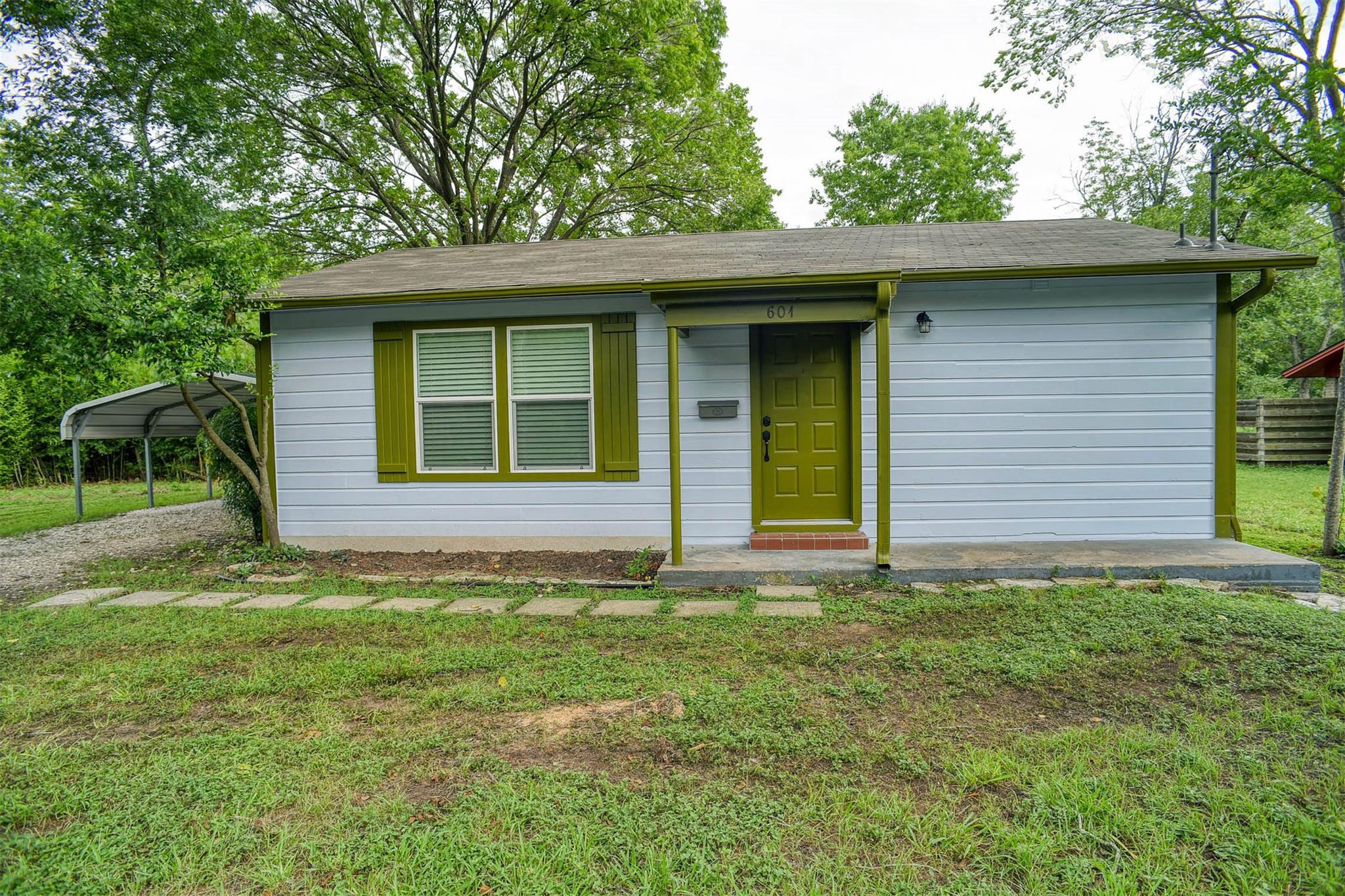601 Elm St, Bastrop, TX 78602