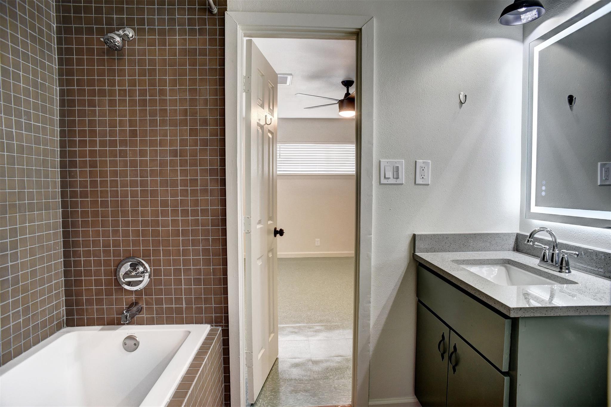 601 Elm St, Bastrop, TX 78602