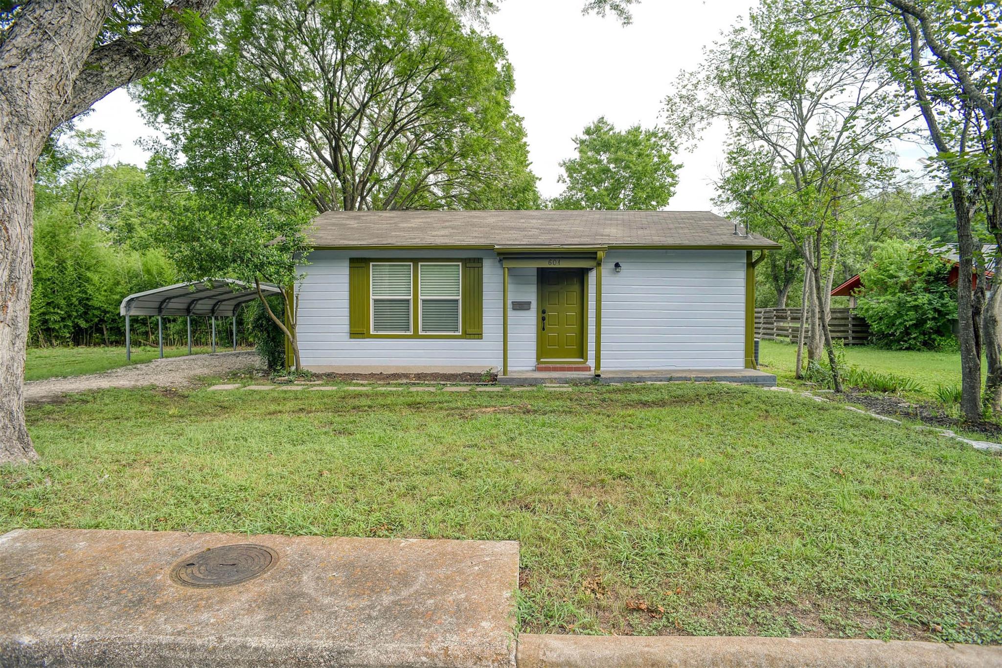 601 Elm St, Bastrop, TX 78602