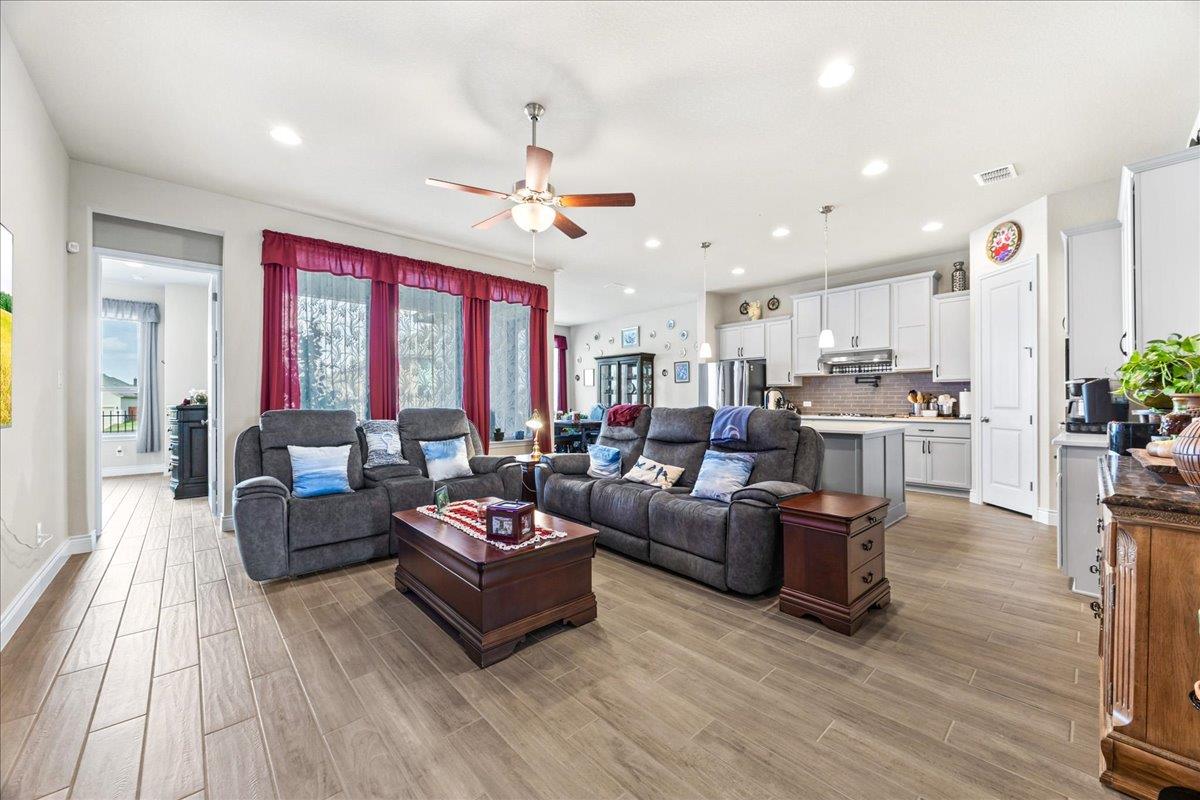 3034 Agar Park, Bulverde, TX 78163