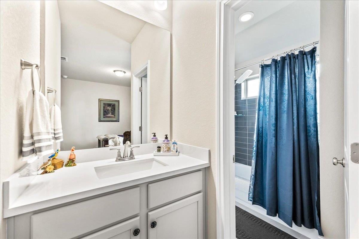 3034 Agar Park, Bulverde, TX 78163