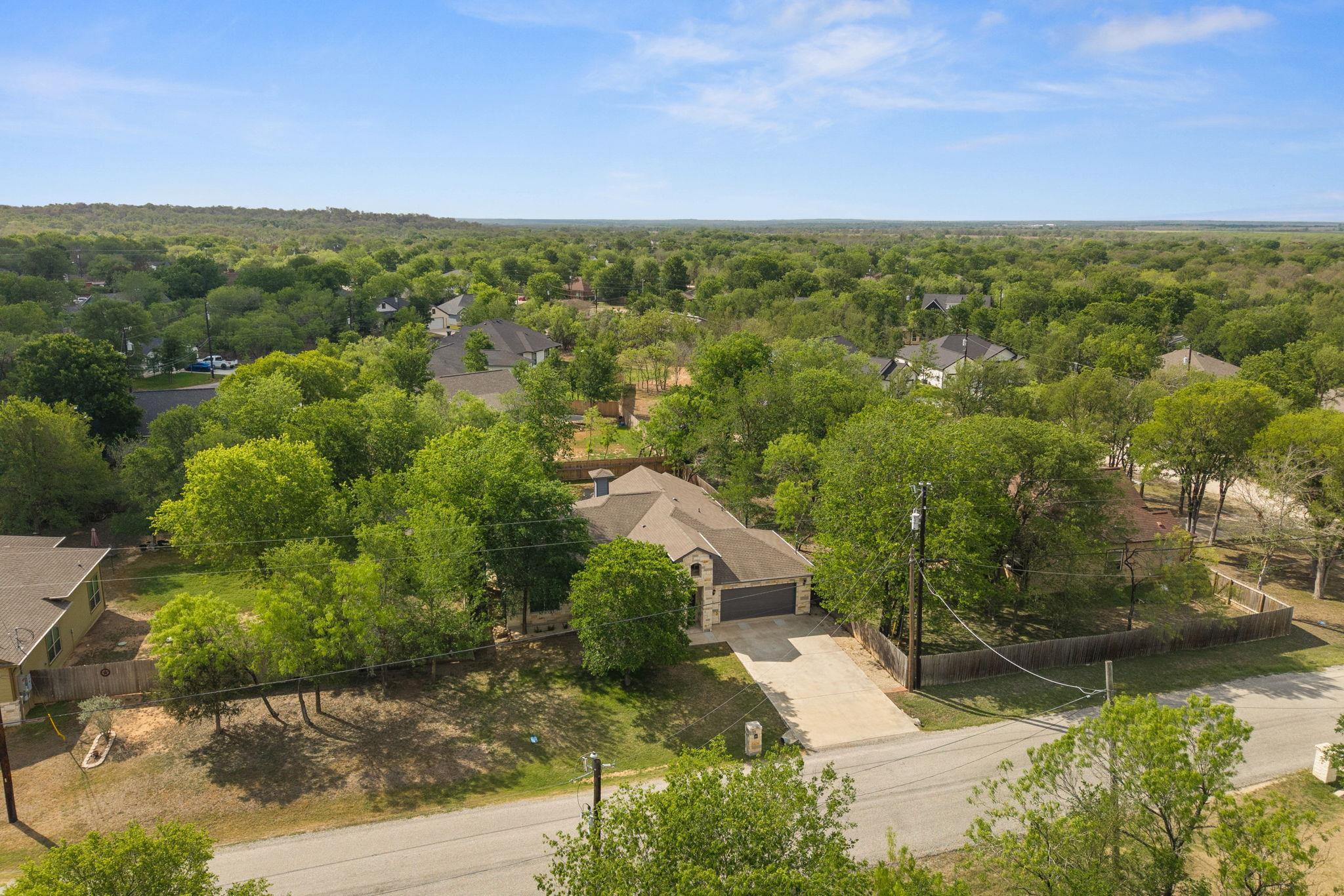 139 Waikakaaua Dr, Bastrop, TX 78602