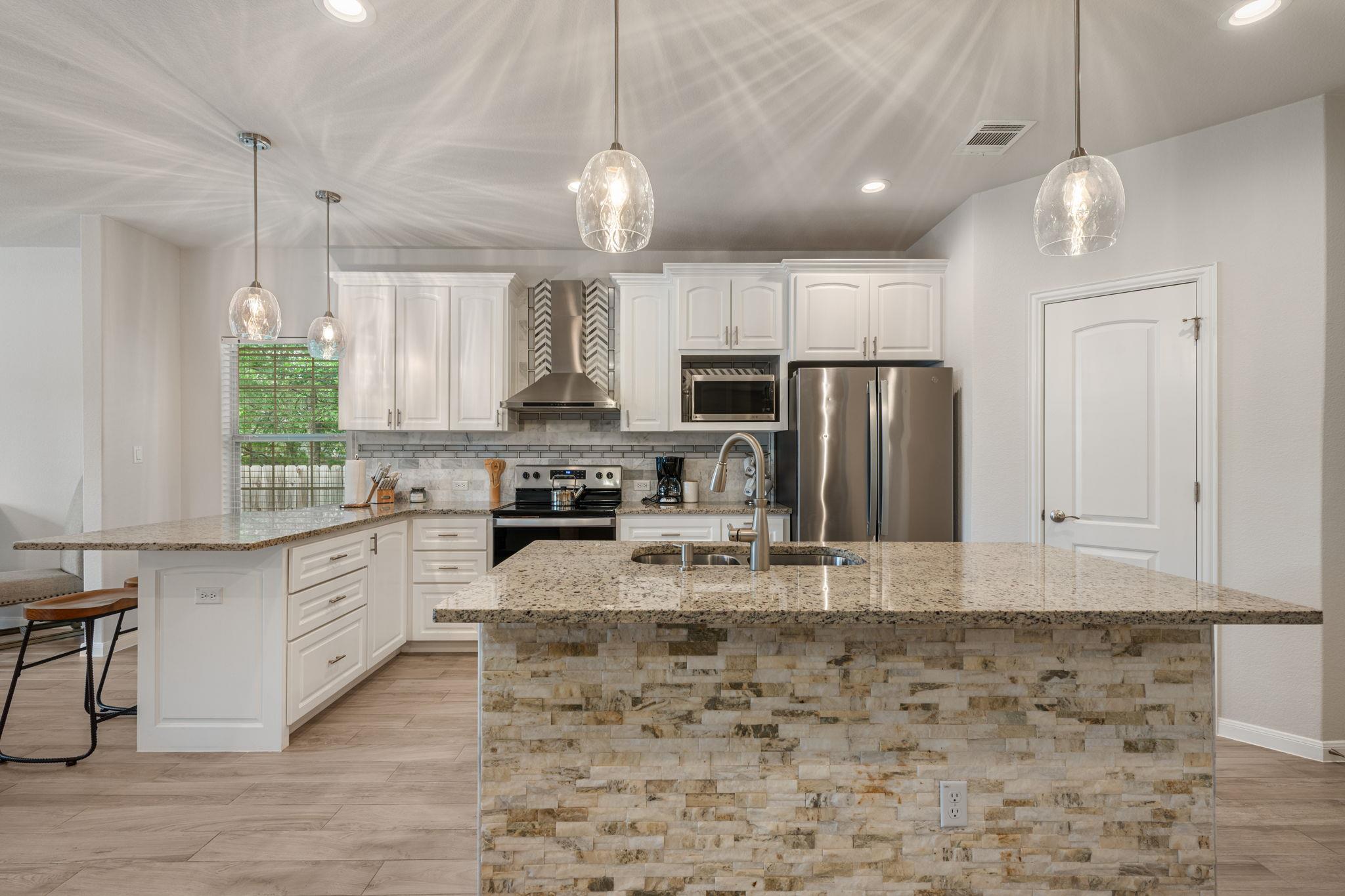 139 Waikakaaua Dr, Bastrop, TX 78602