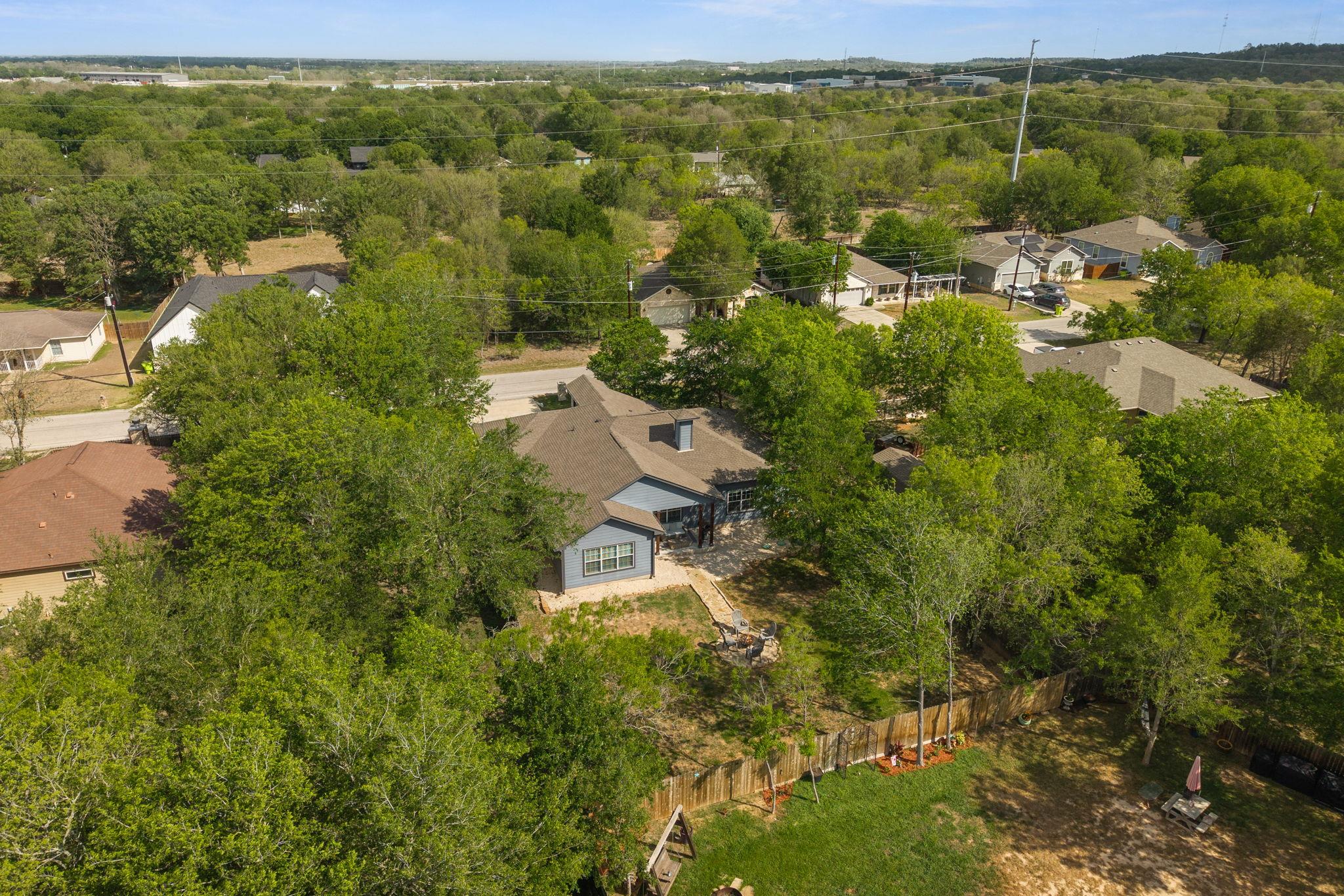 139 Waikakaaua Dr, Bastrop, TX 78602