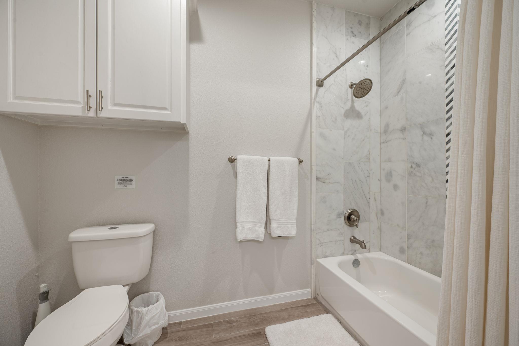 139 Waikakaaua Dr, Bastrop, TX 78602