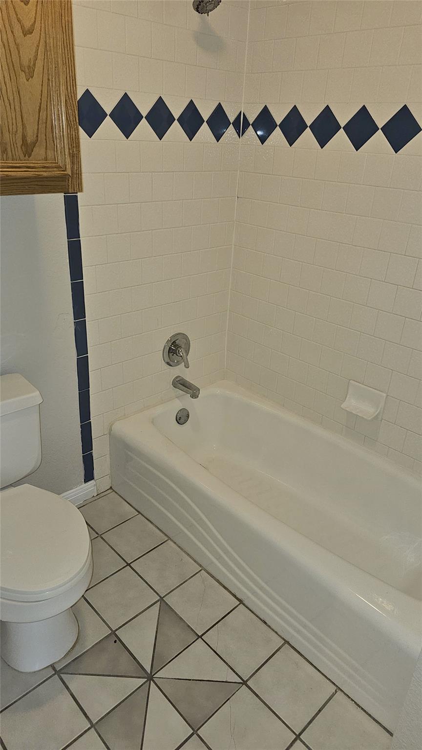 16 Brenda Ln, Round Rock, TX 78665