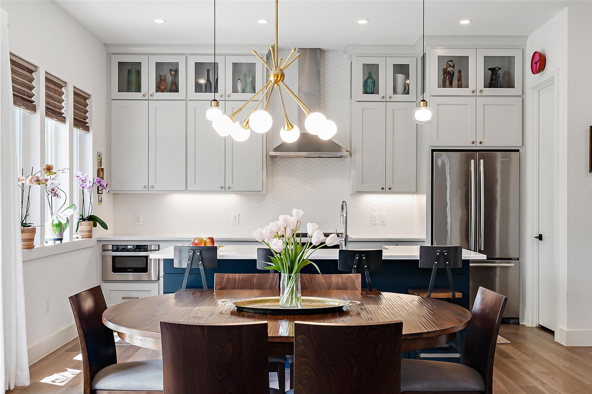 1105 W 39 1/2 St # B, Austin, TX 78756