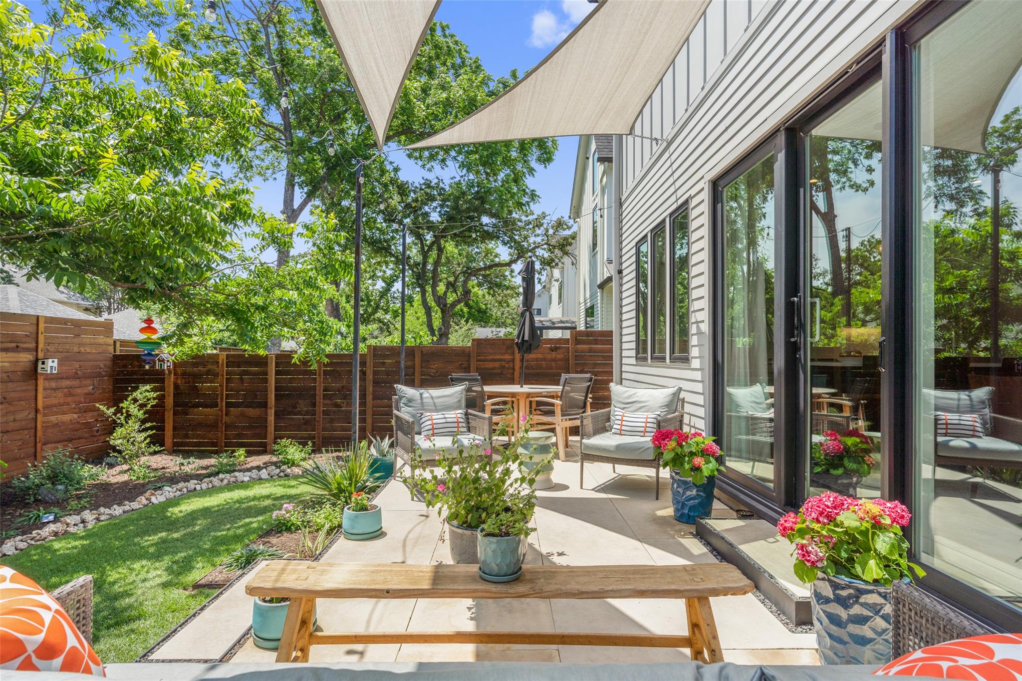 1105 W 39 1/2 St # B, Austin, TX 78756