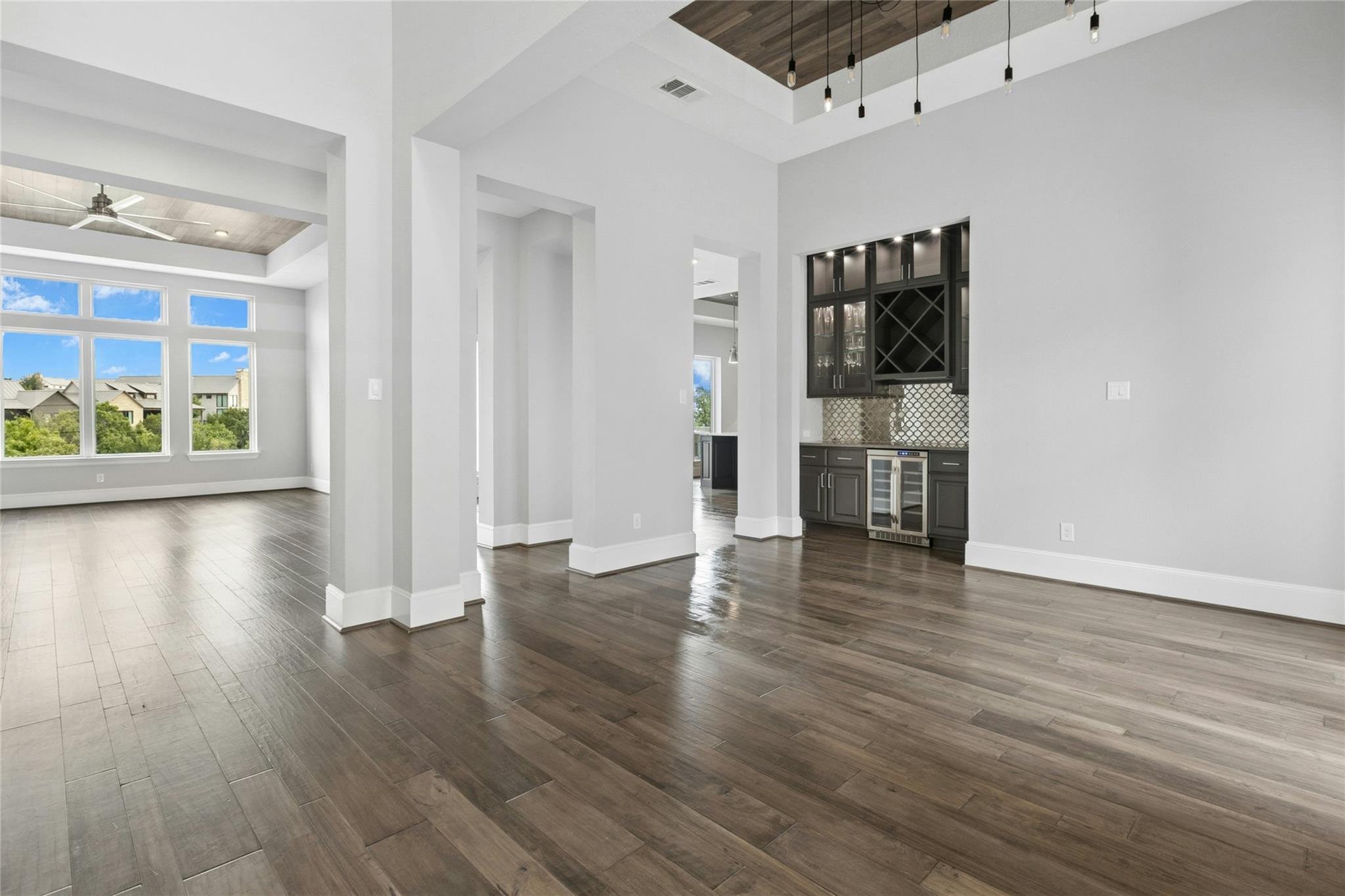 508 Woodside Ter, Austin, TX 78738