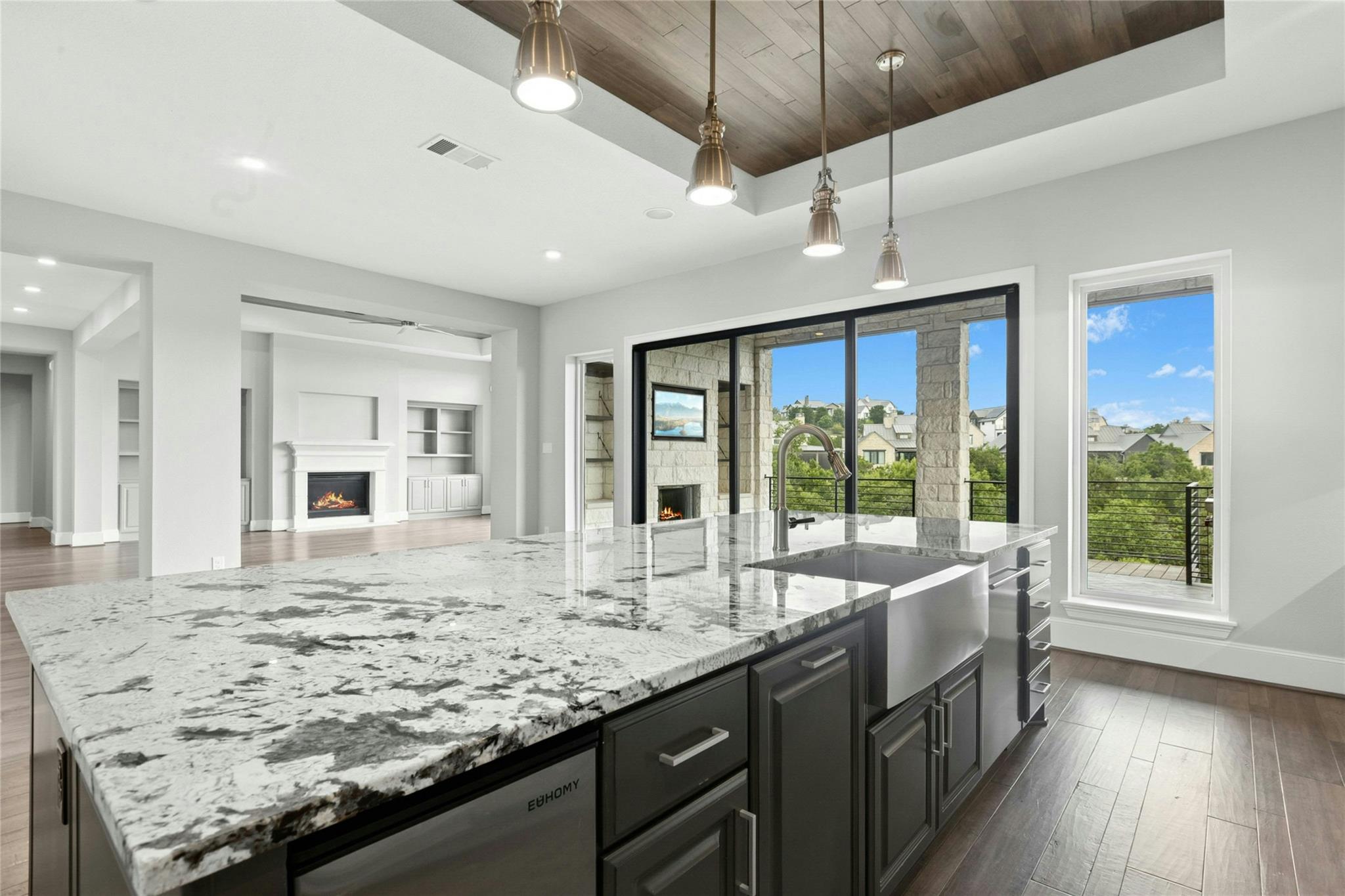 508 Woodside Ter, Austin, TX 78738