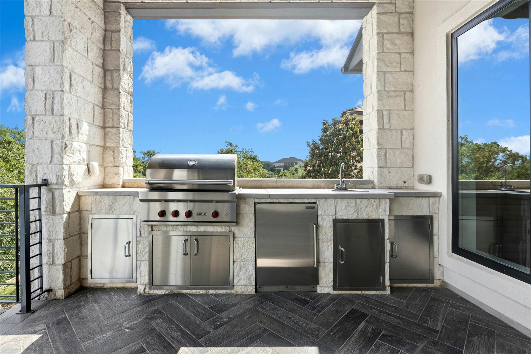 508 Woodside Ter, Austin, TX 78738