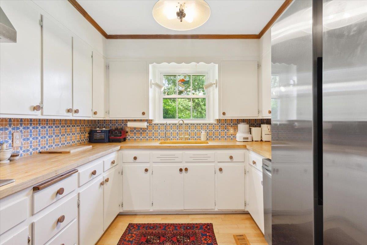 2712 Braemar Dr, Waco, TX 76710