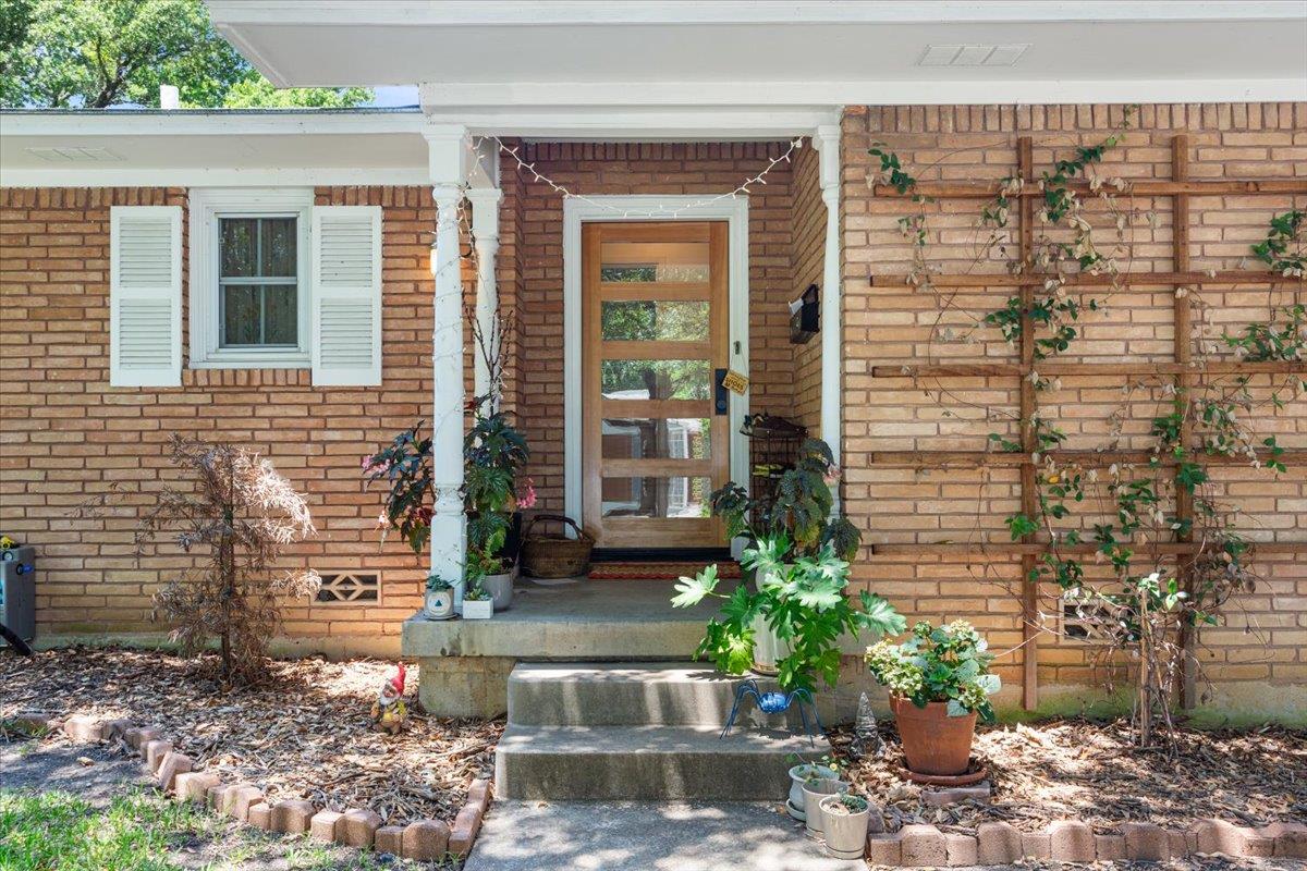 2712 Braemar Dr, Waco, TX 76710