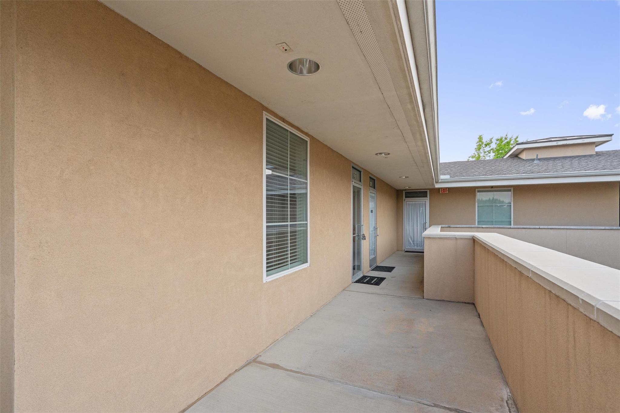 503 E Palm Valley Blvd # 220, Round Rock, TX 78664