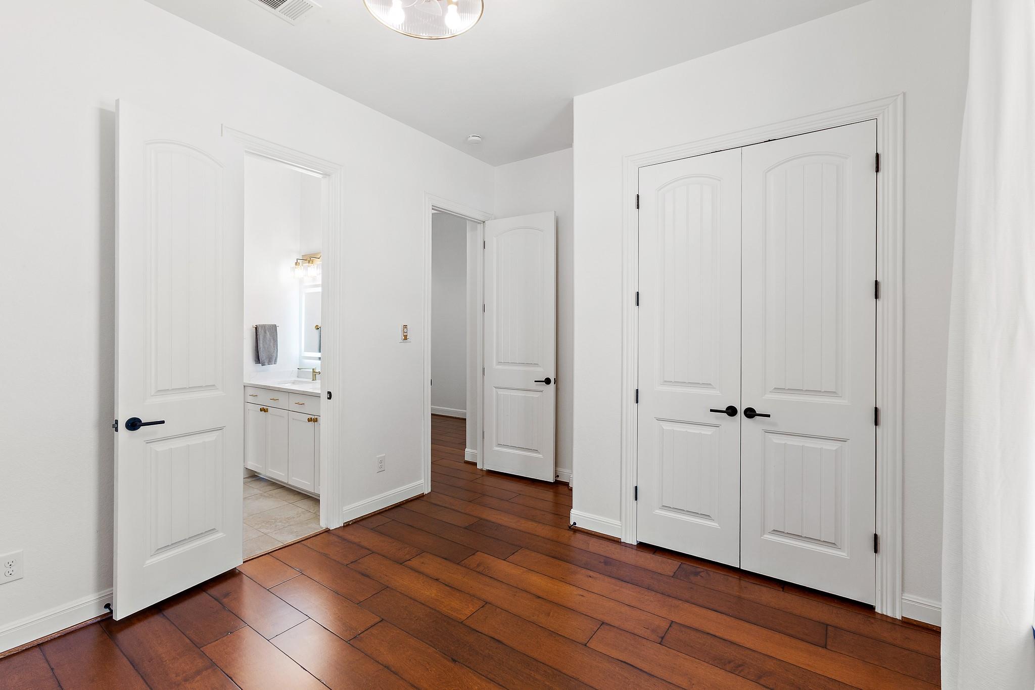 1165 Flint Rock Loop, Driftwood, TX 78619