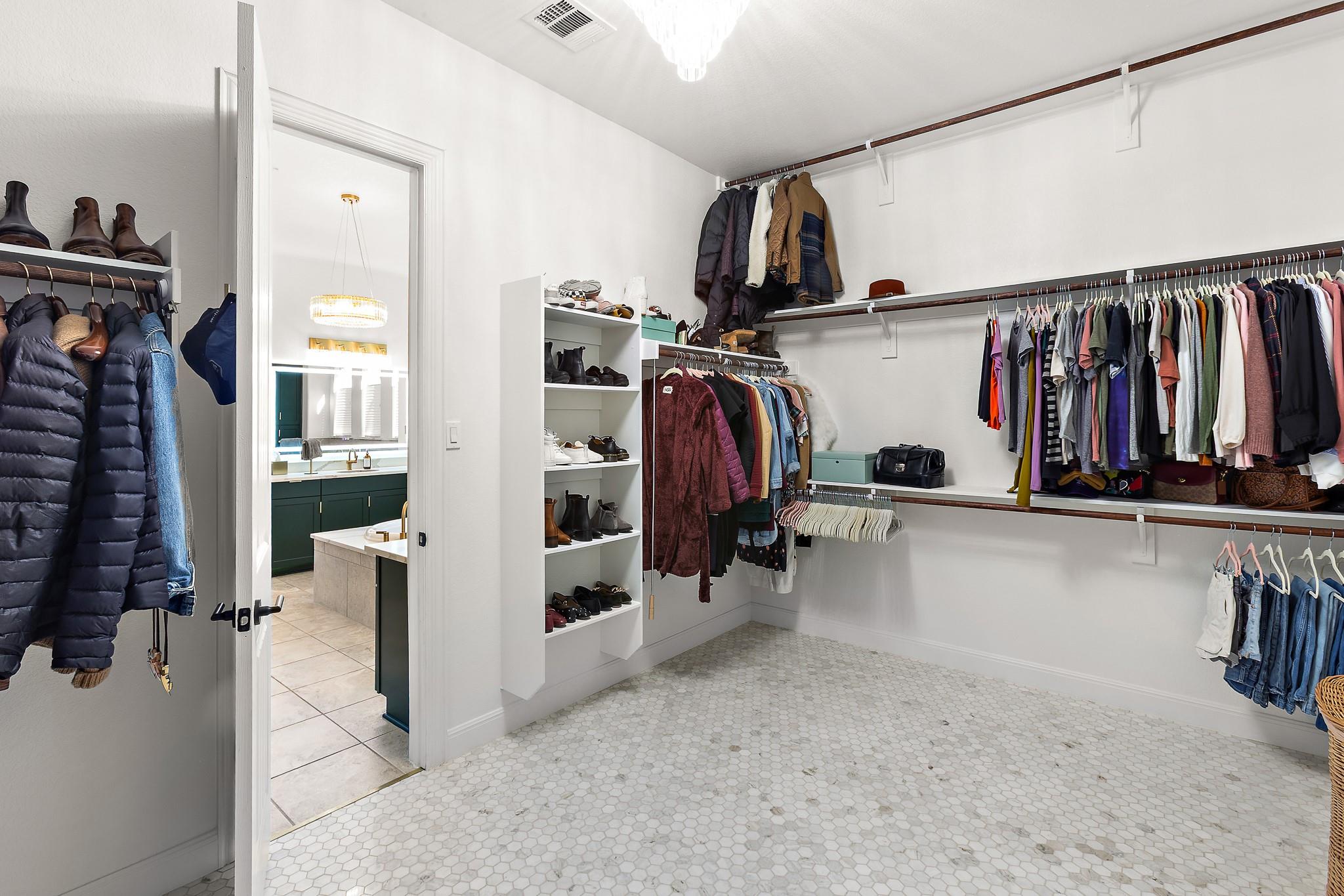 1165 Flint Rock Loop, Driftwood, TX 78619