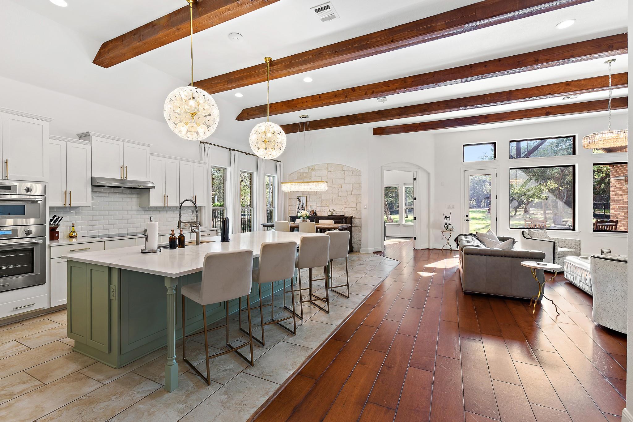 1165 Flint Rock Loop, Driftwood, TX 78619