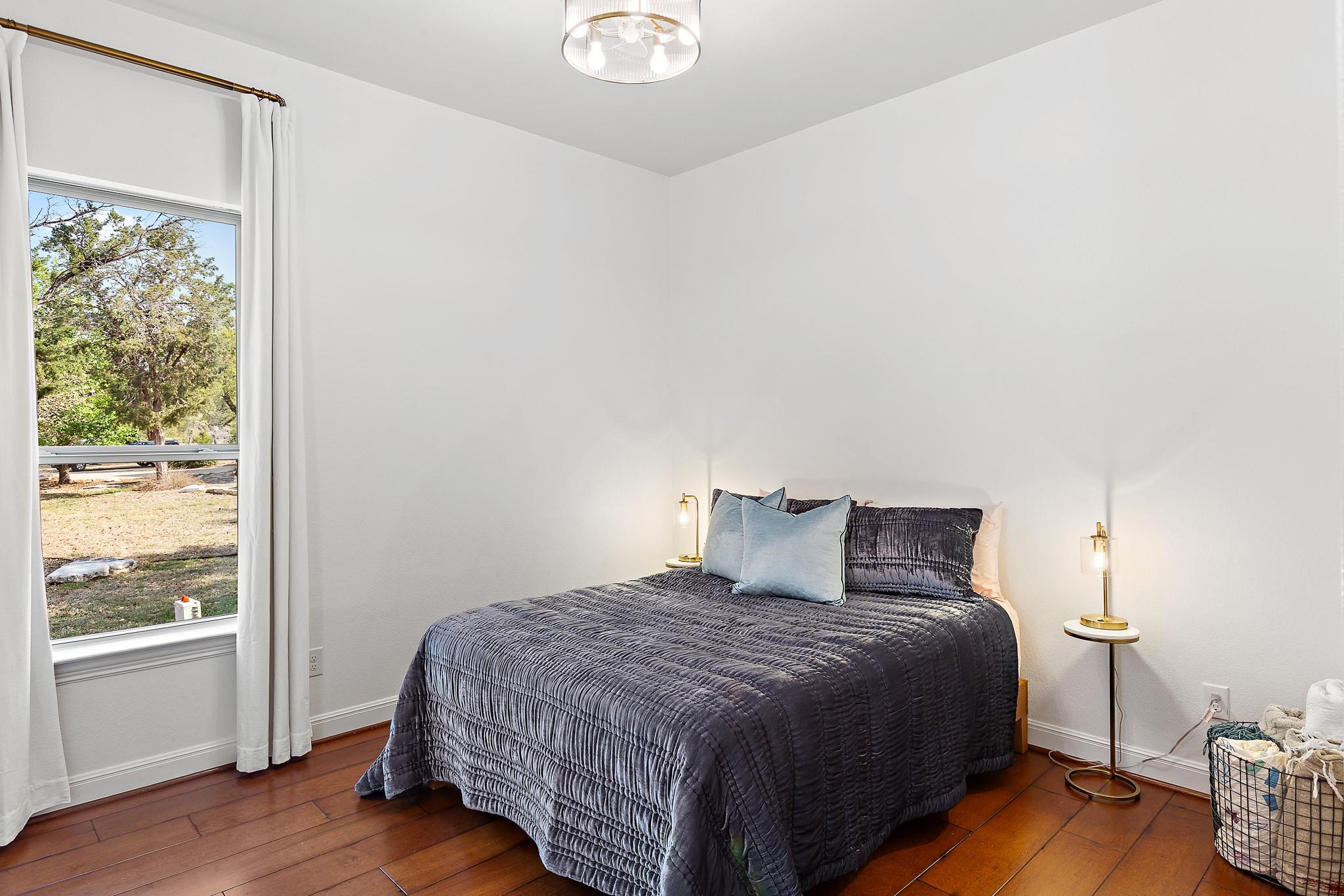 1165 Flint Rock Loop, Driftwood, TX 78619