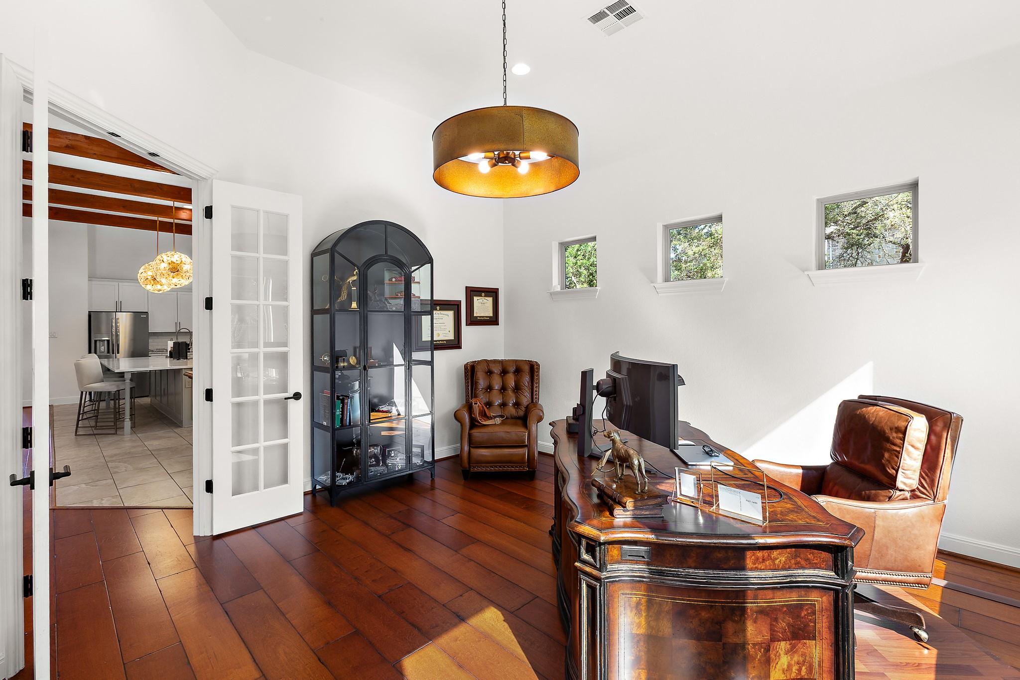 1165 Flint Rock Loop, Driftwood, TX 78619