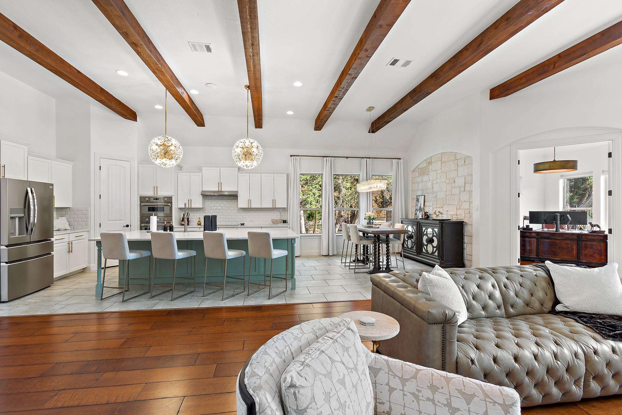 1165 Flint Rock Loop, Driftwood, TX 78619