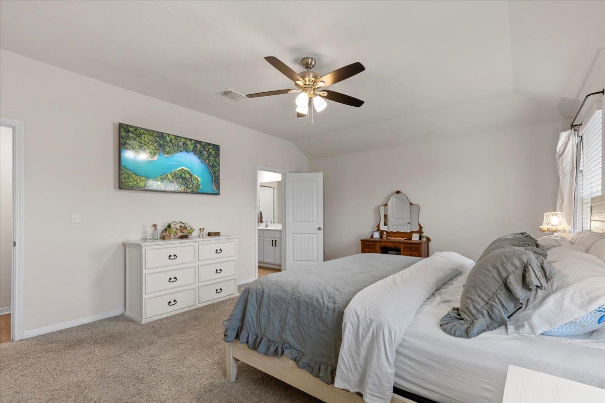 109 Sandpiper Dr, Bastrop, TX 78602