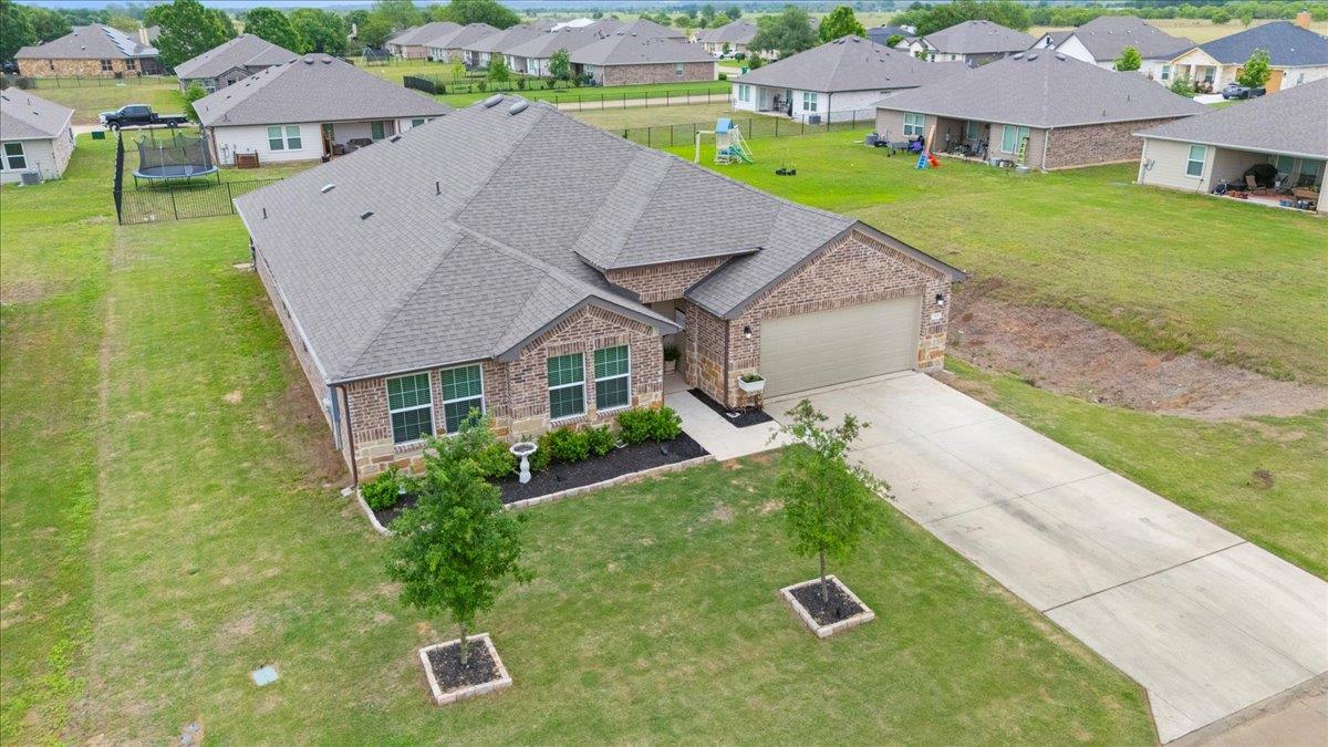 109 Sandpiper Dr, Bastrop, TX 78602