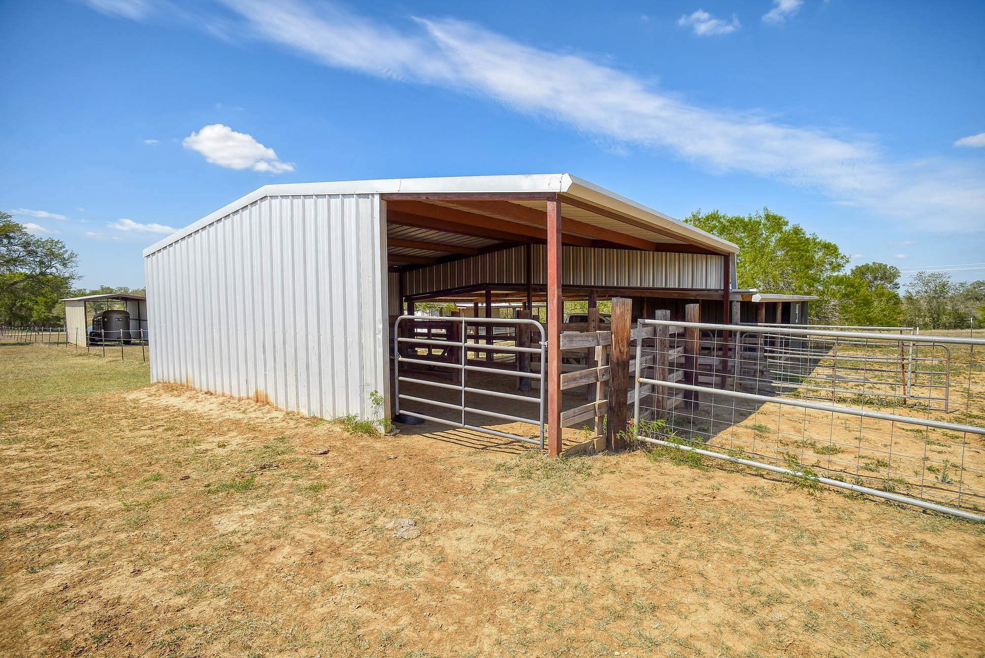 4495 Taylorsville Rd, Red Rock, TX 78662