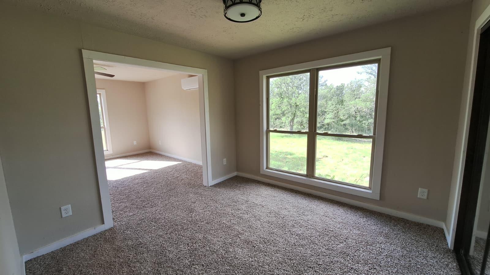 1284 Beaver Lake Dr, Caldwell, TX 77836