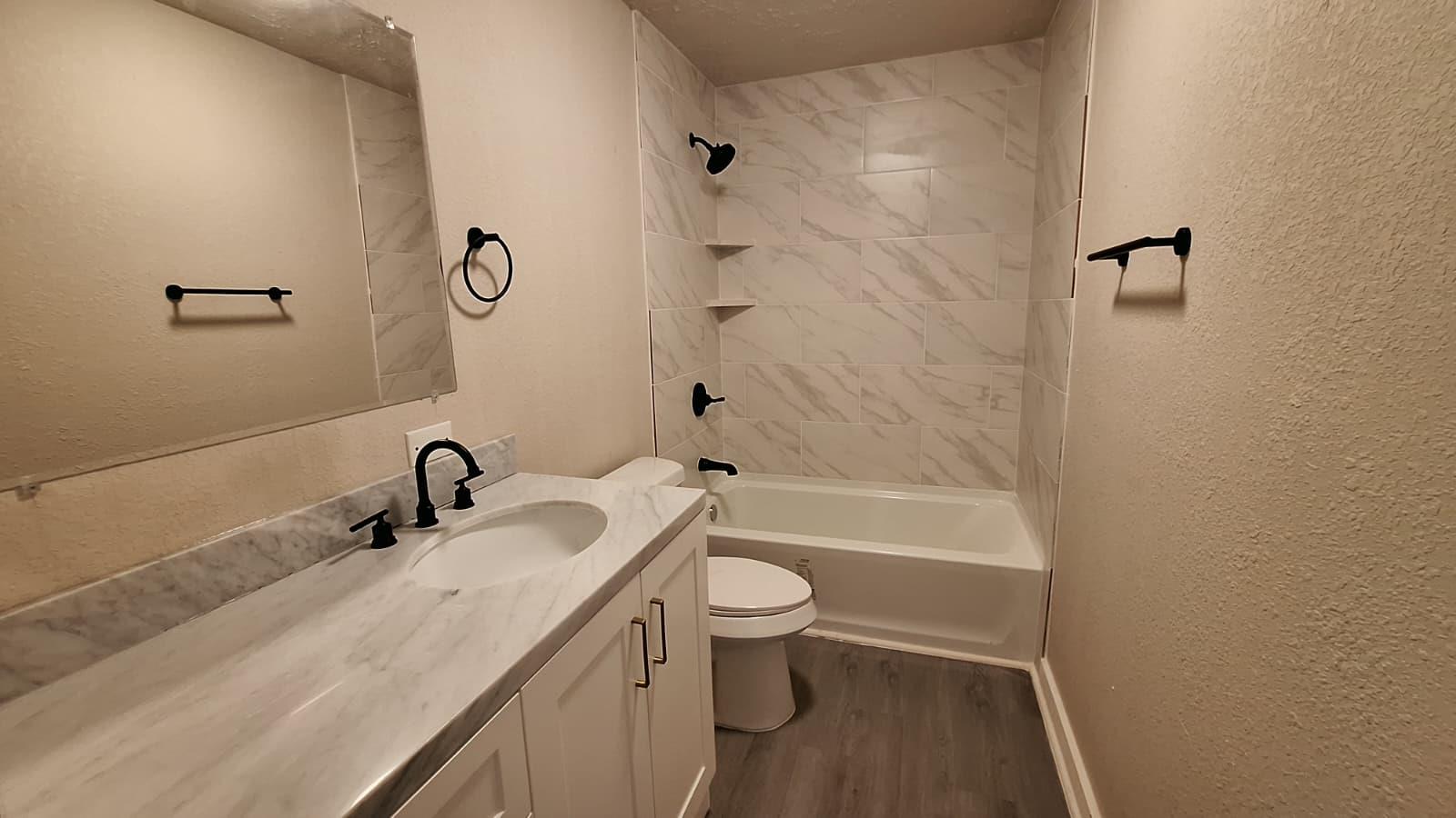 1284 Beaver Lake Dr, Caldwell, TX 77836