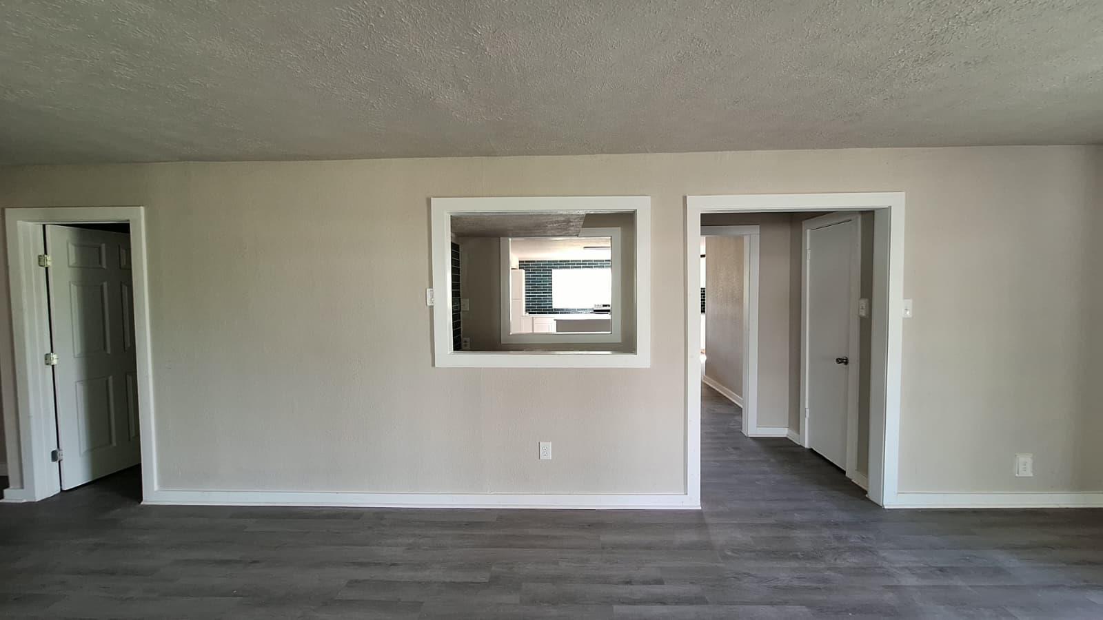 1284 Beaver Lake Dr, Caldwell, TX 77836